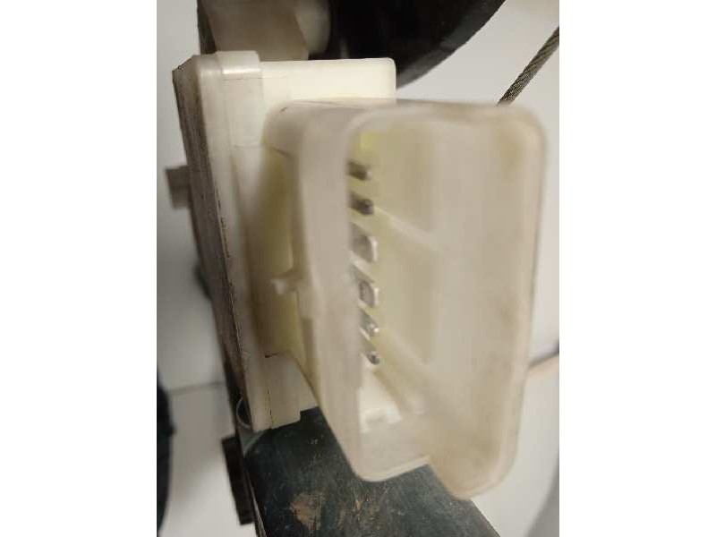 Recambio de elevalunas delantero izquierdo para peugeot 308 sw style referencia OEM IAM 9825710380  