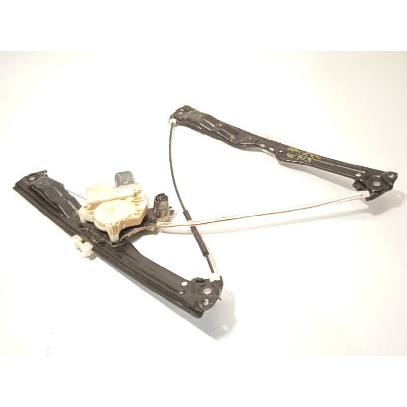 Recambio de elevalunas delantero izquierdo para peugeot 308 sw style referencia OEM IAM 9825710380  