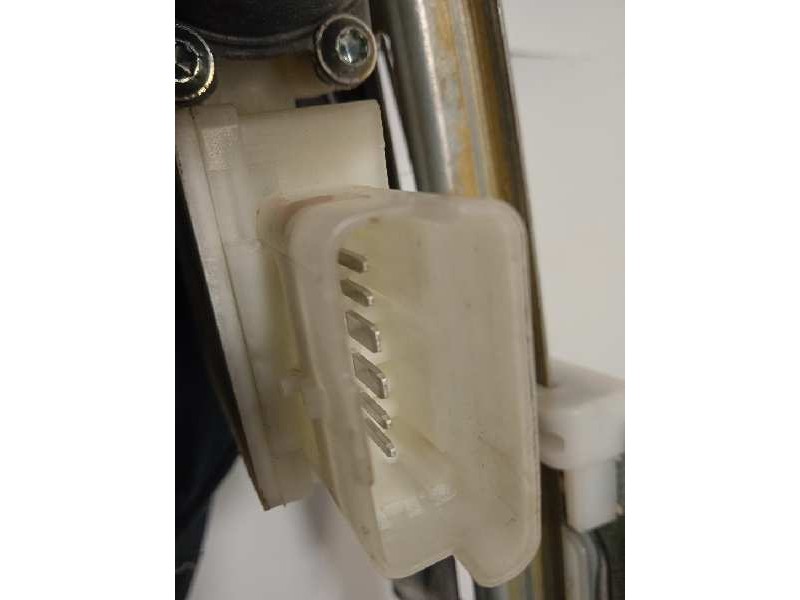 Recambio de elevalunas trasero derecho para peugeot 308 sw style referencia OEM IAM 9825710480  