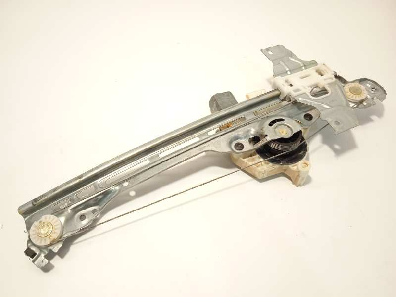 Recambio de elevalunas trasero izquierdo para peugeot 308 sw style referencia OEM IAM 9825710580  