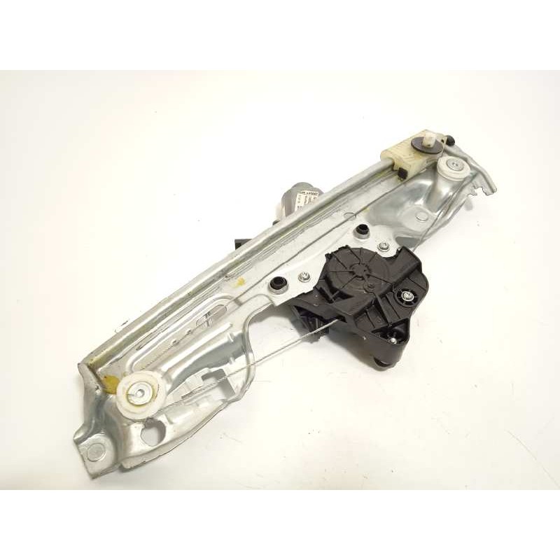 Recambio de elevalunas trasero derecho para renault megane iv berlina 5p 1.2 tce energy referencia OEM IAM 402779C  