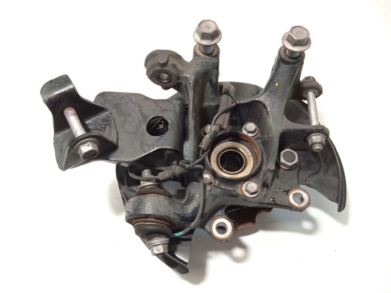 Recambio de mangueta trasera derecha para lexus nx 300h 4wd referencia OEM IAM 4230442020  