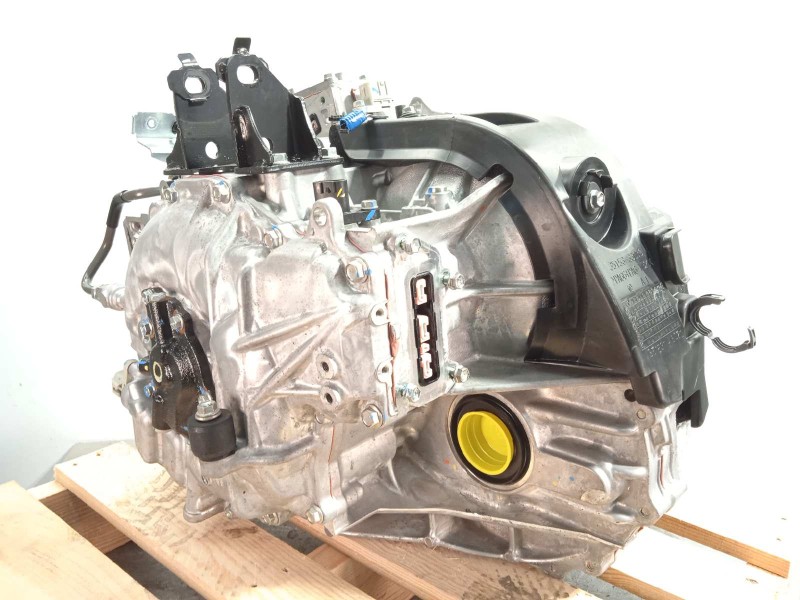 Recambio de caja cambios para lexus nx 300h 4wd referencia OEM IAM 3090048121  