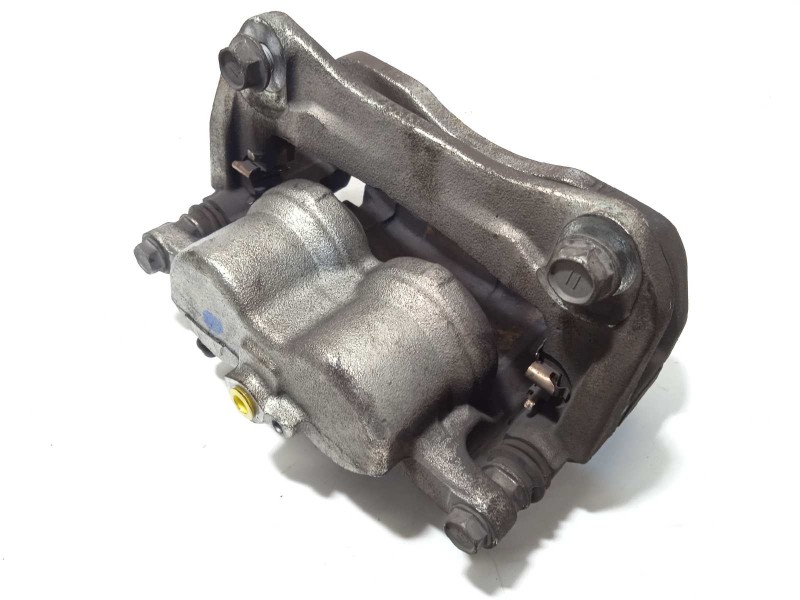 Recambio de pinza freno delantera derecha para lexus nx 300h 4wd referencia OEM IAM 4773048150  