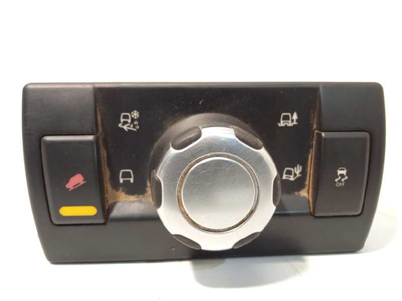 Recambio de mando multifuncion para land rover freelander (lr2) 2.2 td4 cat referencia OEM IAM 6H5214B596CF  LR022201