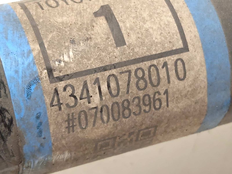 Recambio de transmision delantera derecha para lexus nx 300h 4wd referencia OEM IAM 4341078010  