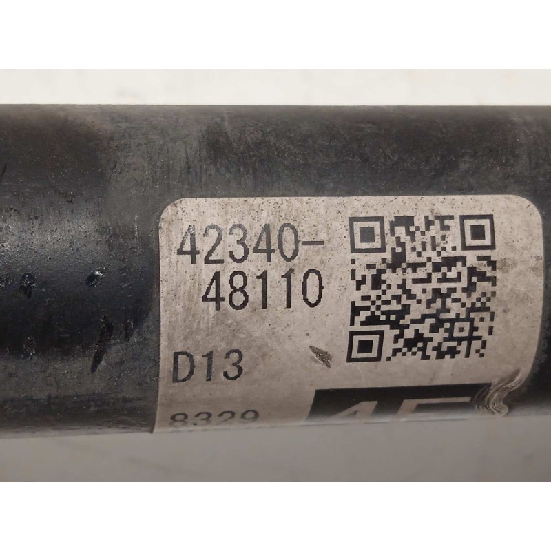 Recambio de transmision trasera derecha para lexus nx 300h 4wd referencia OEM IAM 4234048110  