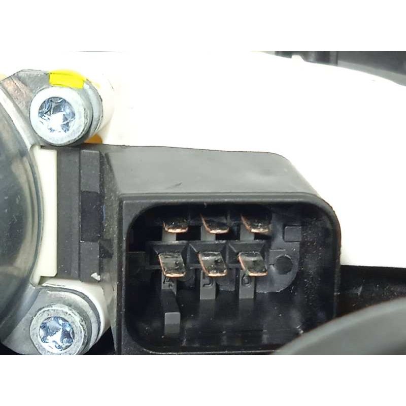 Recambio de elevalunas trasero derecho para mercedes-benz clase cla (w117) 1.5 cdi cat referencia OEM IAM A1177302600  A20782005