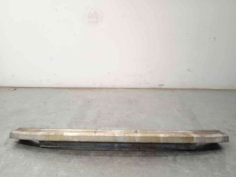 REFUERZO PARAGOLPES DELANTERO 4L0807113A 