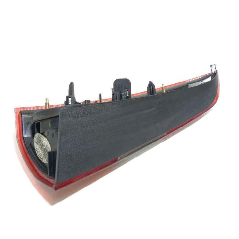 Recambio de piloto trasero derecho para volvo v70 familiar 2.4 diesel referencia OEM IAM 9154494  2DB00821702