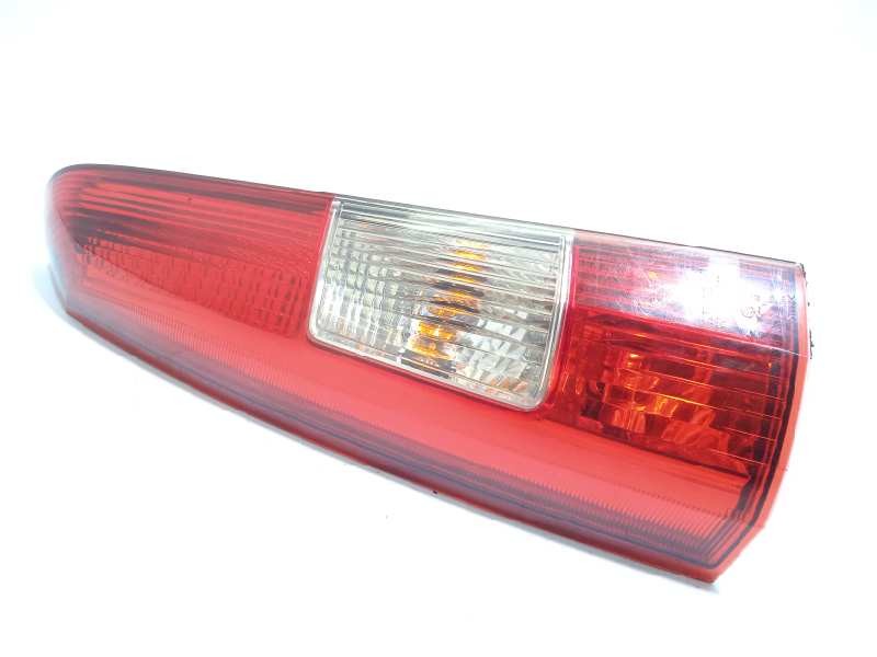 Recambio de piloto trasero izquierdo para volvo v70 familiar 2.4 diesel referencia OEM IAM 9154493  2DB00821701