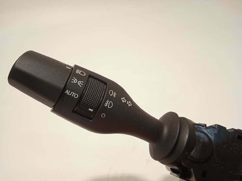 Recambio de mando intermitentes para lexus nx 300h 4wd referencia OEM IAM 8414078010  8465278010