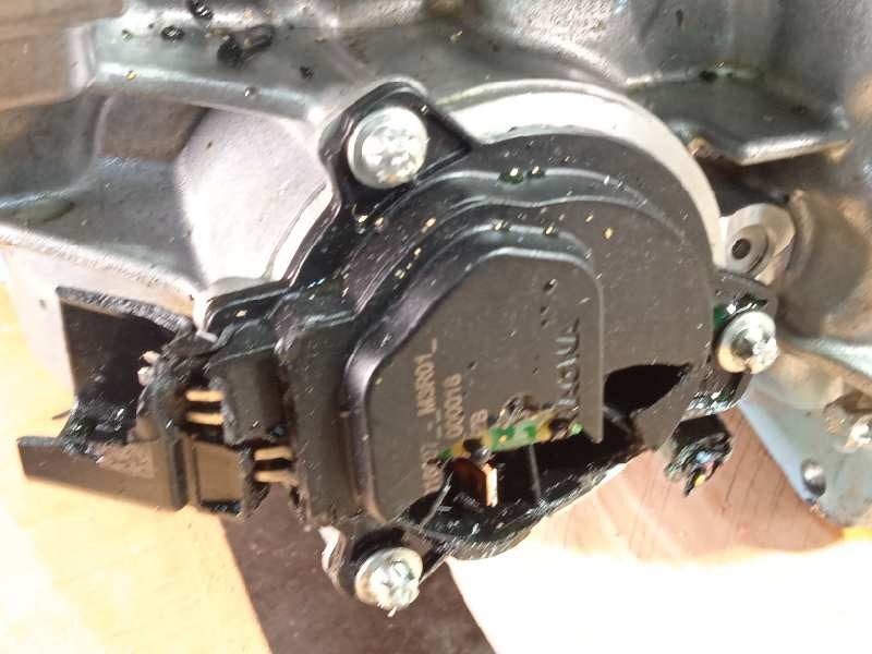 Recambio de despiece caja cambios para bmw serie x1 (u11) 20dx referencia OEM IAM 28005B12084  GN7Y40DG