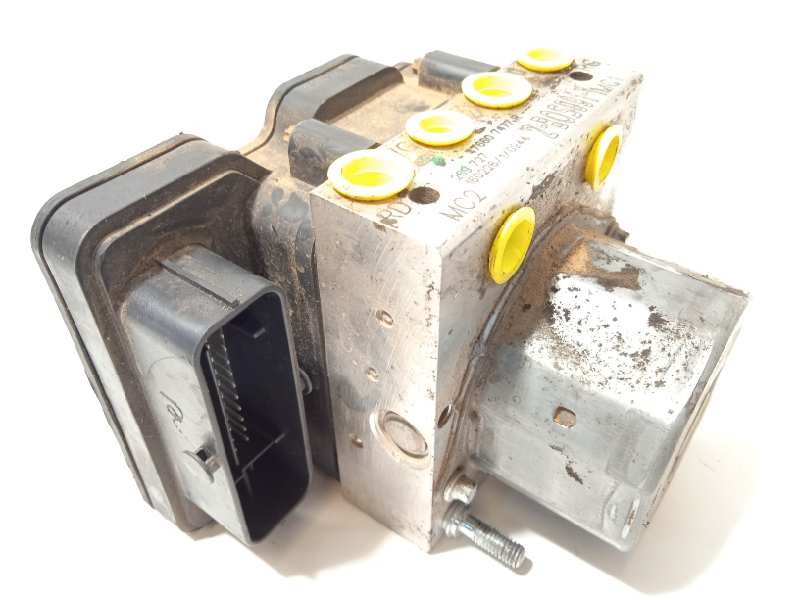 Recambio de abs para dacia duster ambiance 4x2 referencia OEM IAM 476607477R 0265956516 269727