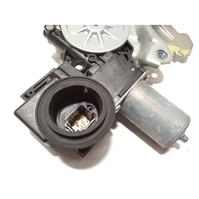 Recambio de elevalunas trasero izquierdo para lexus nx 300h 4wd referencia OEM IAM 8572078021  