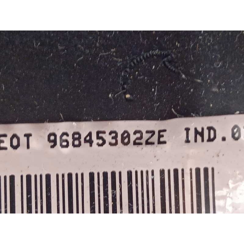 Recambio de airbag delantero izquierdo para peugeot 5008 premium referencia OEM IAM 96845302ZE  4112PF