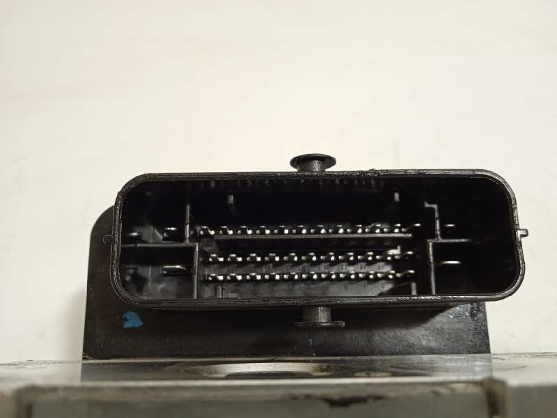 Recambio de abs para dacia dokker stepway referencia OEM IAM 476600078R 28515242123 10022006554