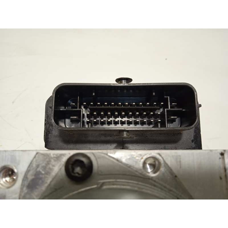 Recambio de abs para hyundai i20 tecno referencia OEM IAM 58920C8250 6158945200 C858920550