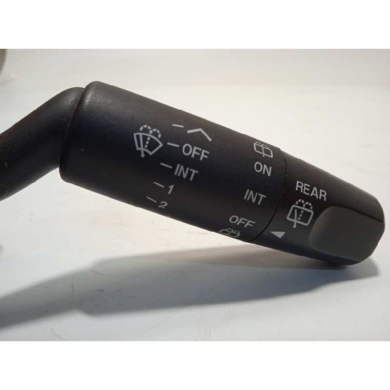 Recambio de mando limpia para mazda 3 berlina (bk) 1.6 crdt active referencia OEM IAM BP4K66128  