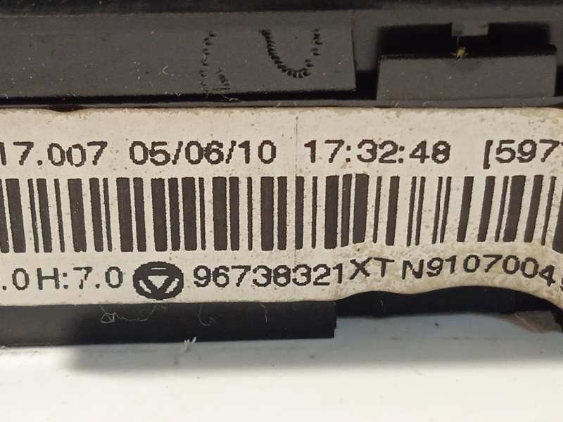 Recambio de mando climatizador para peugeot 5008 premium referencia OEM IAM 96738321XT  6452W6