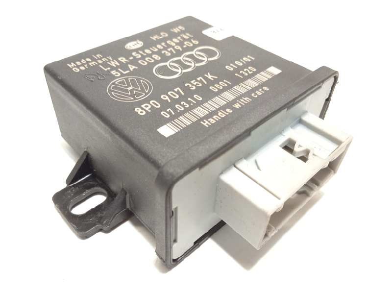 Recambio de centralita luces para volkswagen scirocco (137) 1.4 16v tsi referencia OEM IAM 8P0907357K  5LA00837906