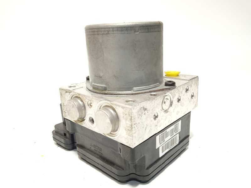 Recambio de abs para hyundai i20 tecno referencia OEM IAM 58920C8250 6158945200 C858920550