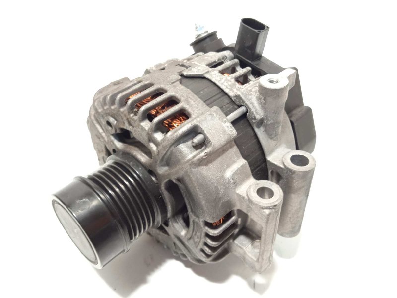 Recambio de alternador para toyota yaris (ksp211 1.5 referencia OEM IAM 27060K0030  
