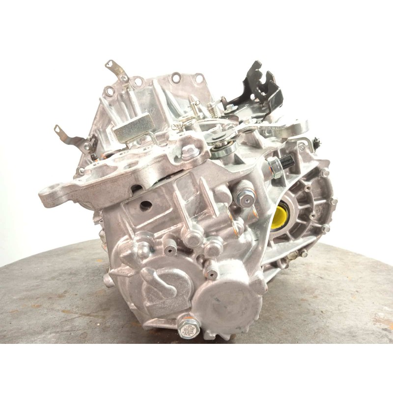 Recambio de caja cambios para toyota yaris (ksp211 1.5 referencia OEM IAM 30300K0010  
