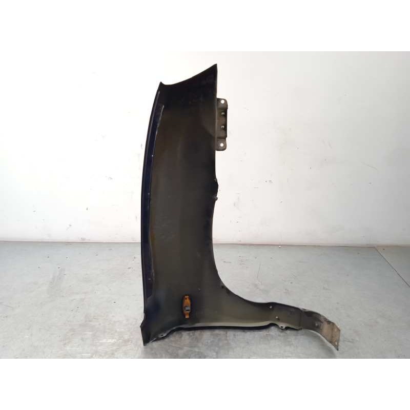 Recambio de aleta delantera izquierda para hyundai santa fe (sm) 2.0 crdi cat referencia OEM IAM 6631126270  