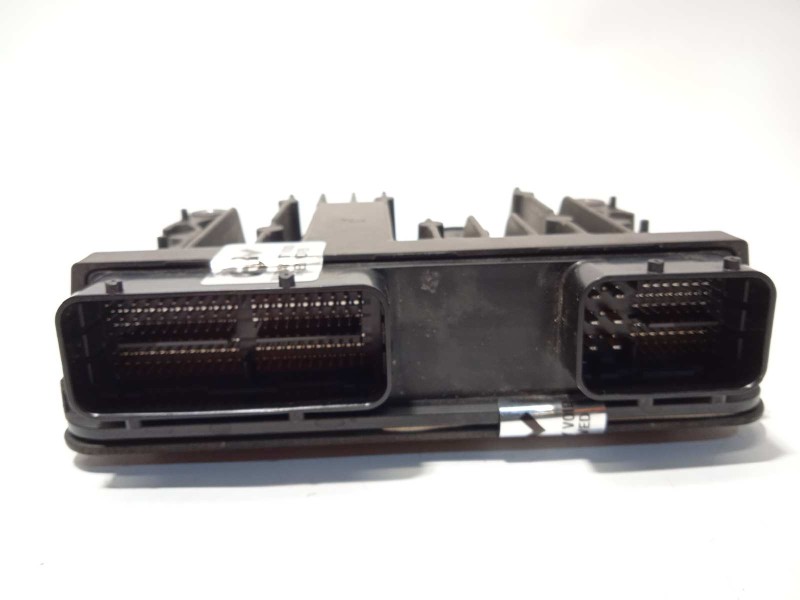 Recambio de centralita motor uce para toyota yaris (ksp211 1.5 referencia OEM IAM 89661K0682  2830002240