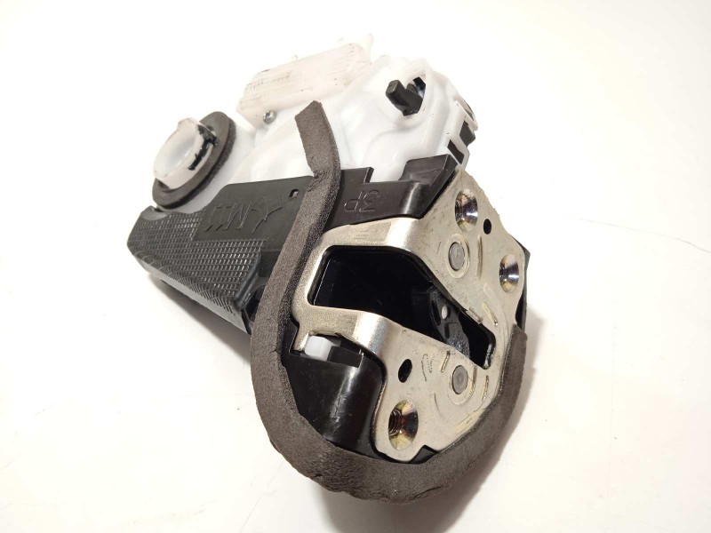 Recambio de cerradura puerta trasera izquierda para toyota yaris (ksp211 1.5 referencia OEM IAM 69060K0040  