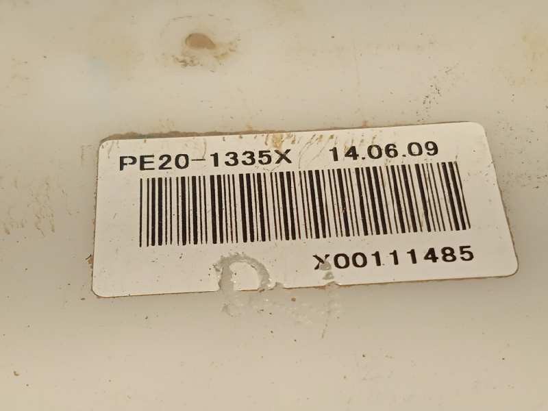 Recambio de bomba combustible para mazda 3 lim. () 2.0 cat referencia OEM IAM PE201335X  