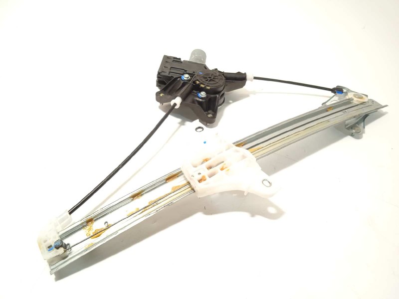 Recambio de elevalunas delantero izquierdo para toyota yaris (ksp211 1.5 referencia OEM IAM 85720K0020  0620206071