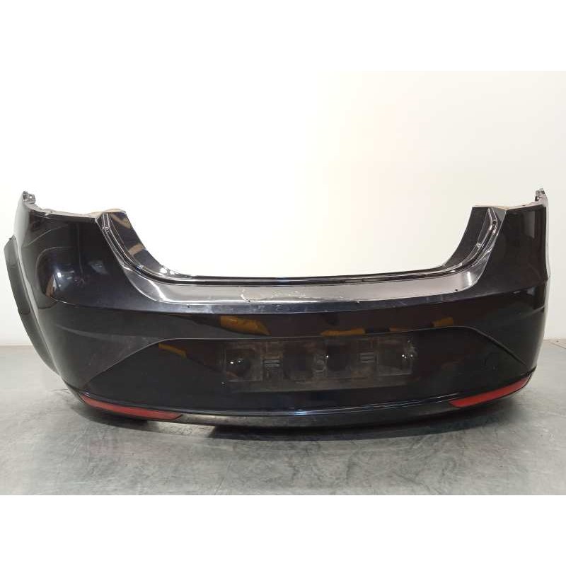 Recambio de paragolpes trasero para seat leon (1p1) reference referencia OEM IAM 1P0807421D  1P0807421DGRU