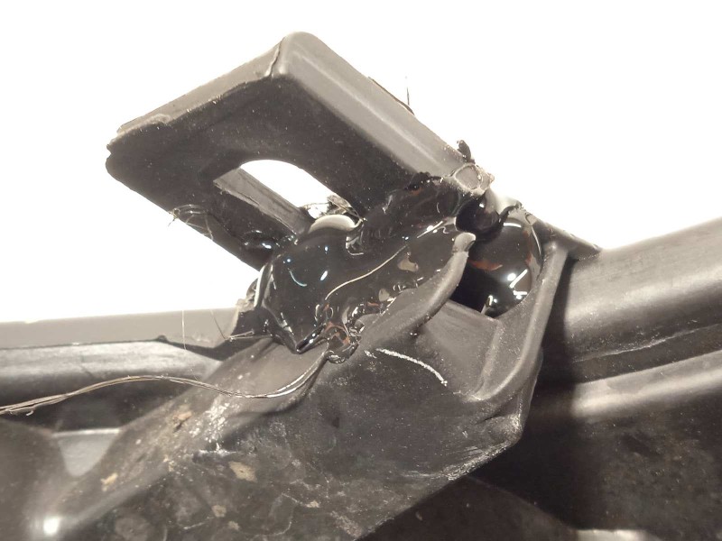 Recambio de faro derecho para toyota yaris (ksp211 1.5 referencia OEM IAM 81130K0060  