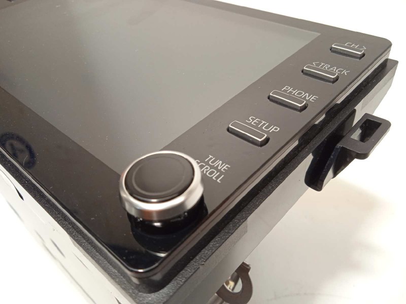 Recambio de pantalla multifuncion para toyota yaris (ksp211 1.5 referencia OEM IAM 861400D600  