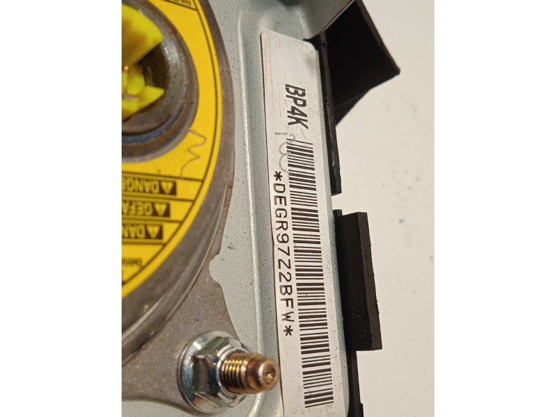 Recambio de airbag delantero izquierdo para mazda 3 berlina (bk) 1.6 16v cat referencia OEM IAM BP4K57K00A  