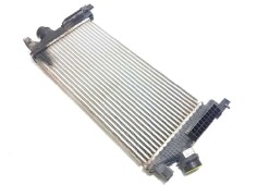 Recambio de intercooler para opel astra j lim. 1.3 16v cdti referencia OEM IAM 13267646  