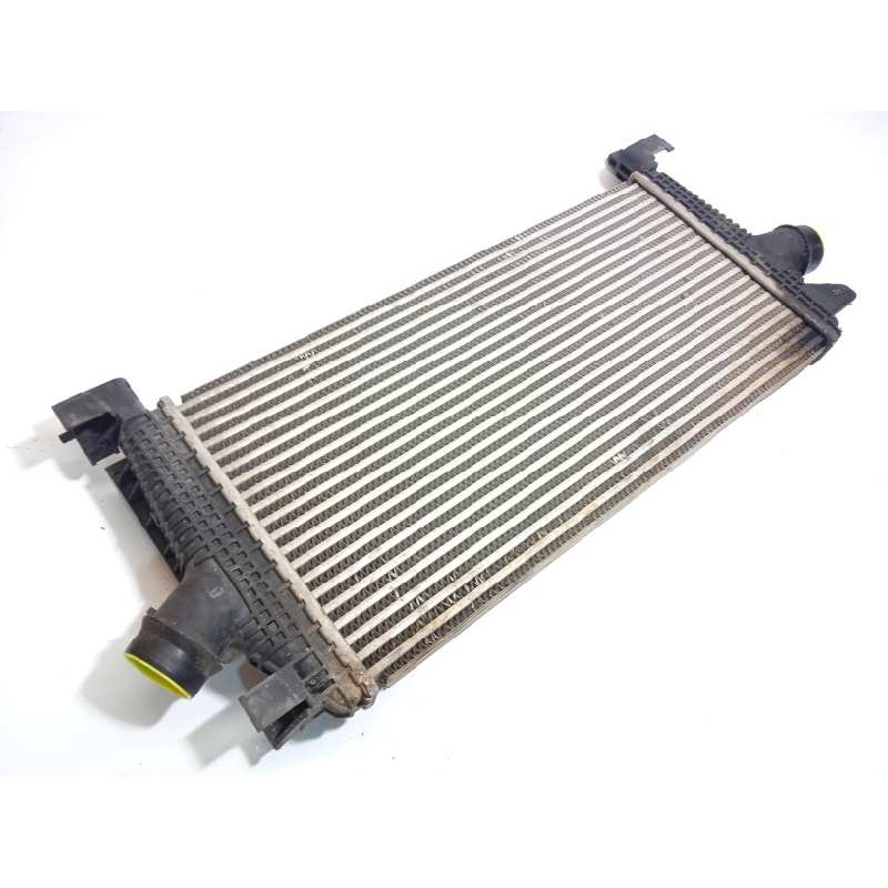 Recambio de intercooler para opel astra j lim. 1.3 16v cdti referencia OEM IAM 13267646  