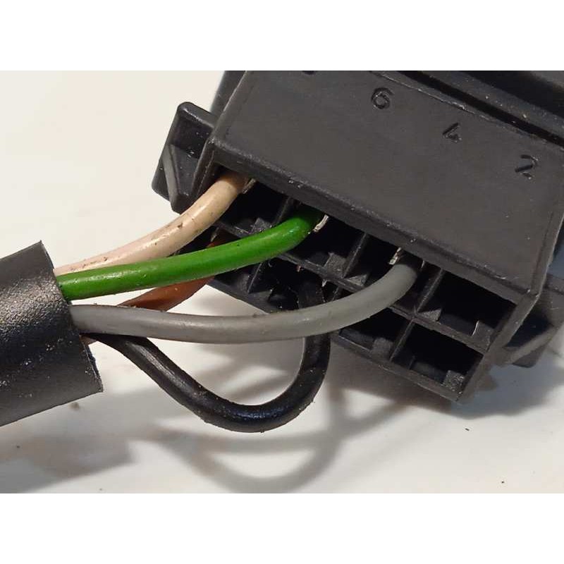 Recambio de retrovisor derecho para skoda fabia combi (5j5) 1.9 tdi referencia OEM IAM 5J1857508E  