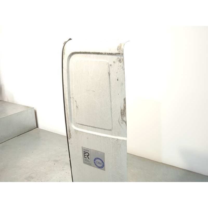 Recambio de puerta trasera derecha para fiat doblo (119) 1.3 jtd cat referencia OEM IAM 51934384  