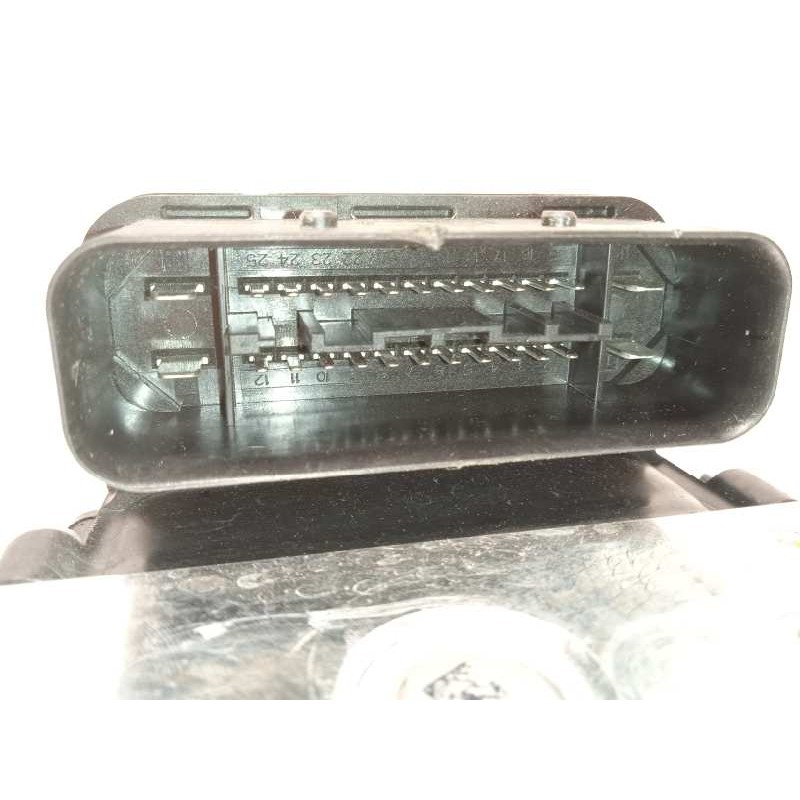 Recambio de abs para toyota yaris hsd active referencia OEM IAM 445400D280 895410D480 06210246564