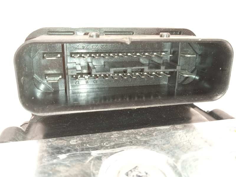 Recambio de abs para toyota yaris hsd active referencia OEM IAM 445400D280 895410D480 06210246564