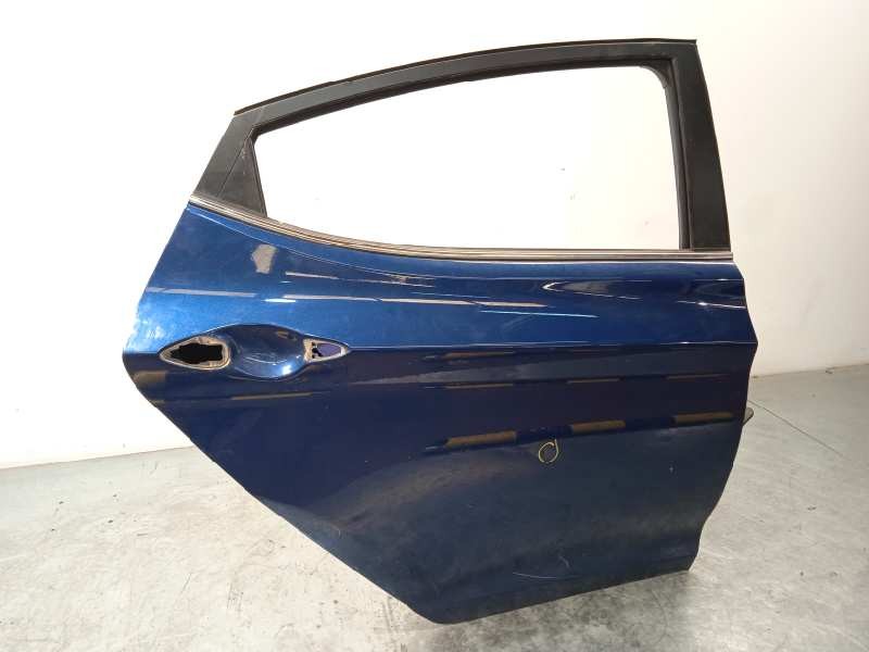 Recambio de puerta trasera derecha para hyundai elantra (md) tecno referencia OEM IAM 770043X001  