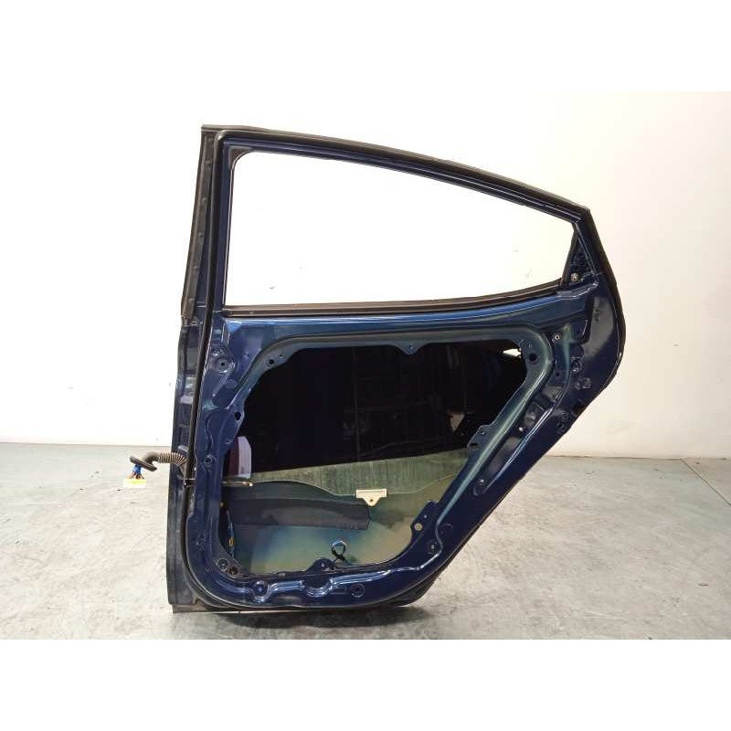 Recambio de puerta trasera derecha para hyundai elantra (md) tecno referencia OEM IAM 770043X001  