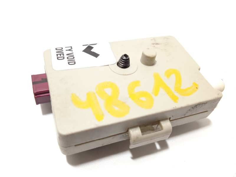 Recambio de antena para bmw serie 3 cabrio (e93) 325d referencia OEM IAM 6968650  65206968650