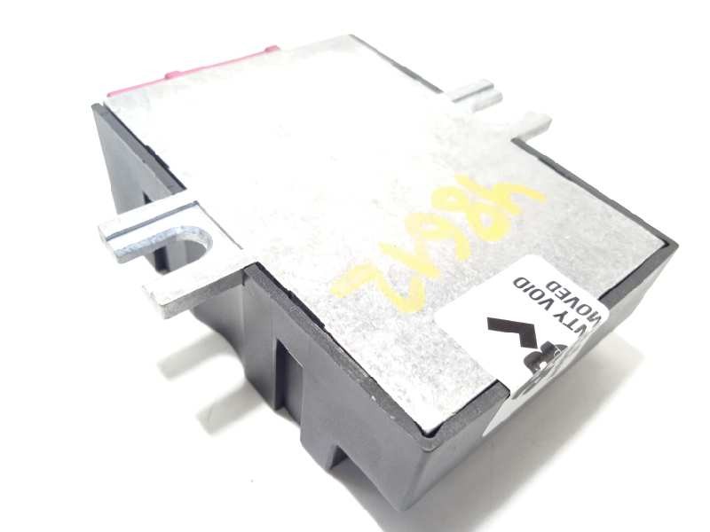 Recambio de centralita bomba combustible para bmw serie 3 cabrio (e93) 325d referencia OEM IAM 16147218339  