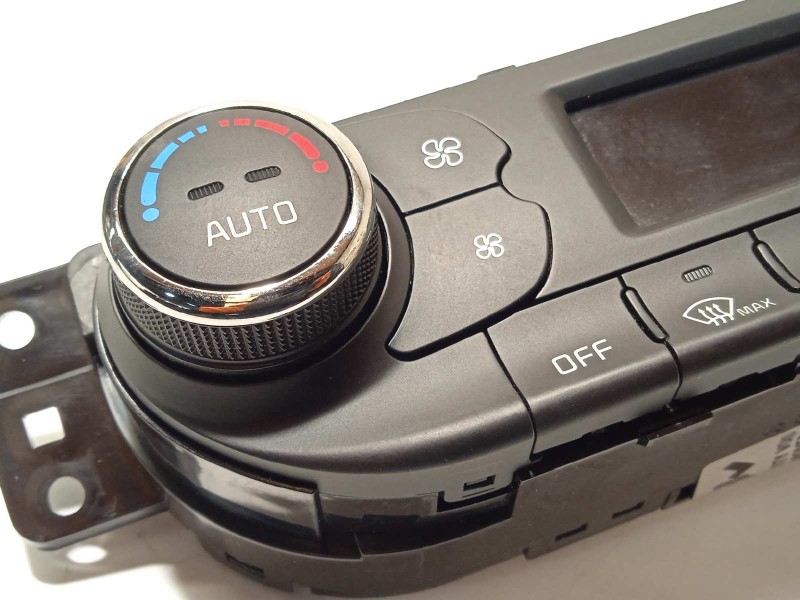 Recambio de mando climatizador para kia cee´d 1.0 tgdi cat referencia OEM IAM 97250A2400  97250A2400WK