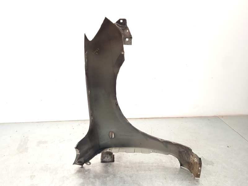 Recambio de aleta delantera izquierda para mazda 3 berlina (bk) 1.6 16v cat referencia OEM IAM BP4K52211D  