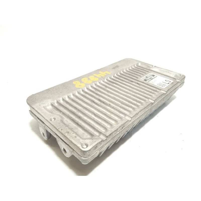 Recambio de centralita motor uce para toyota yaris 1.3 16v cat referencia OEM IAM 896610DL00  MB2756005450